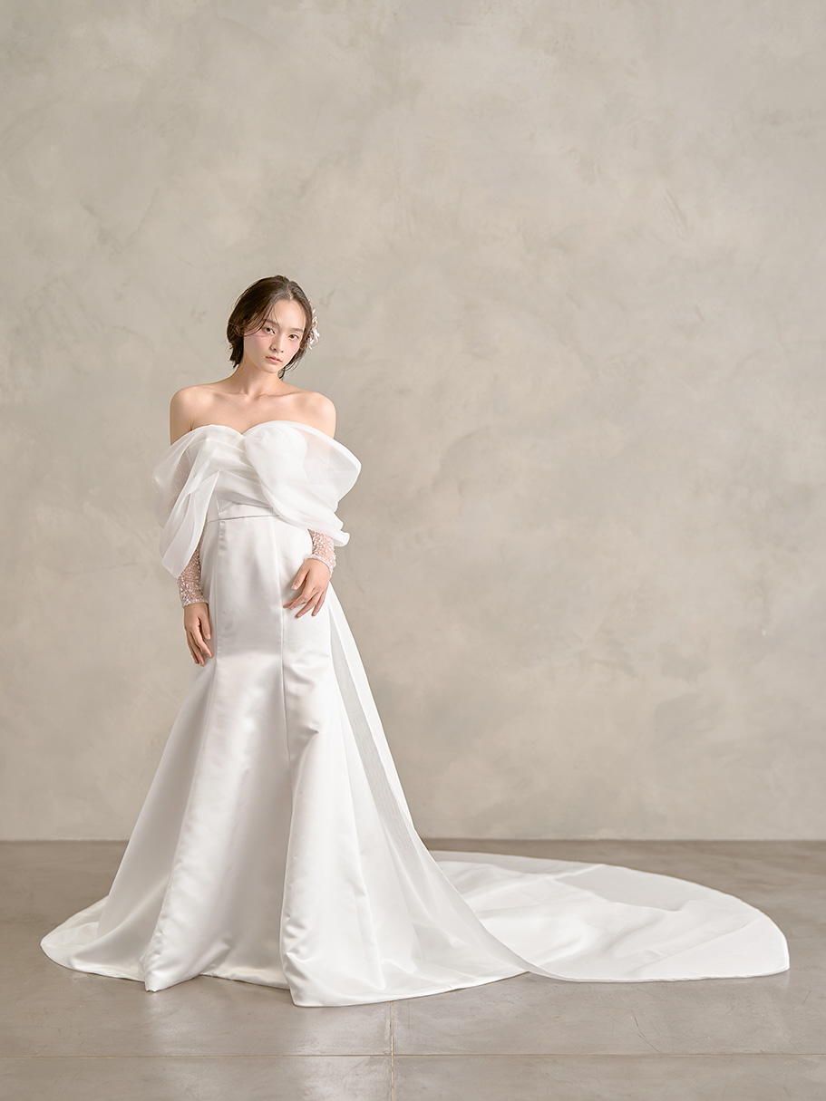 Resort Collection by BRIDARIUM MUE Peony ‐ ピオニー -