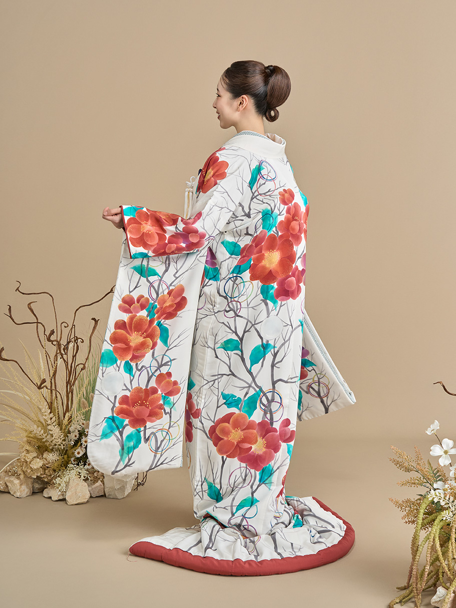 色打掛 古木梅文様(こぼくうめもんよう)