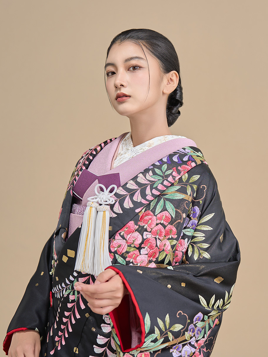 色打掛 藤 箔吹雪(ふじ はくふぶき)