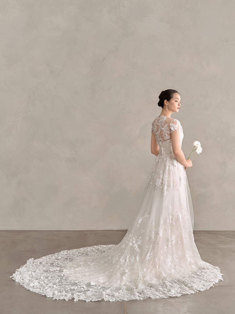 RESORT COLLECTION(リゾートコレクション)Milana - ミラーナ -