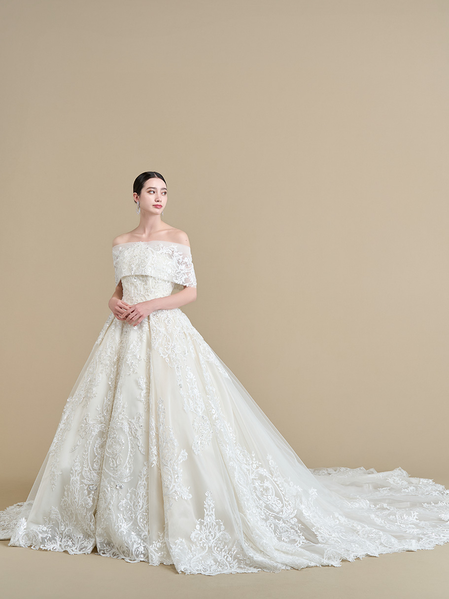 WEDDING DRESS(ウェディングドレス)Ref.3642