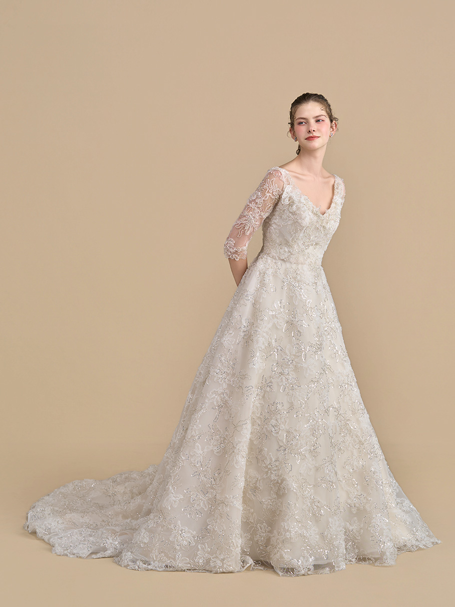 WEDDING DRESS(ウェディングドレス)Ref.3654