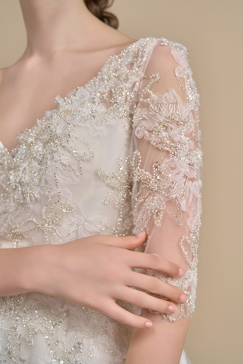 WEDDING DRESS(ウェディングドレス)Ref.3654