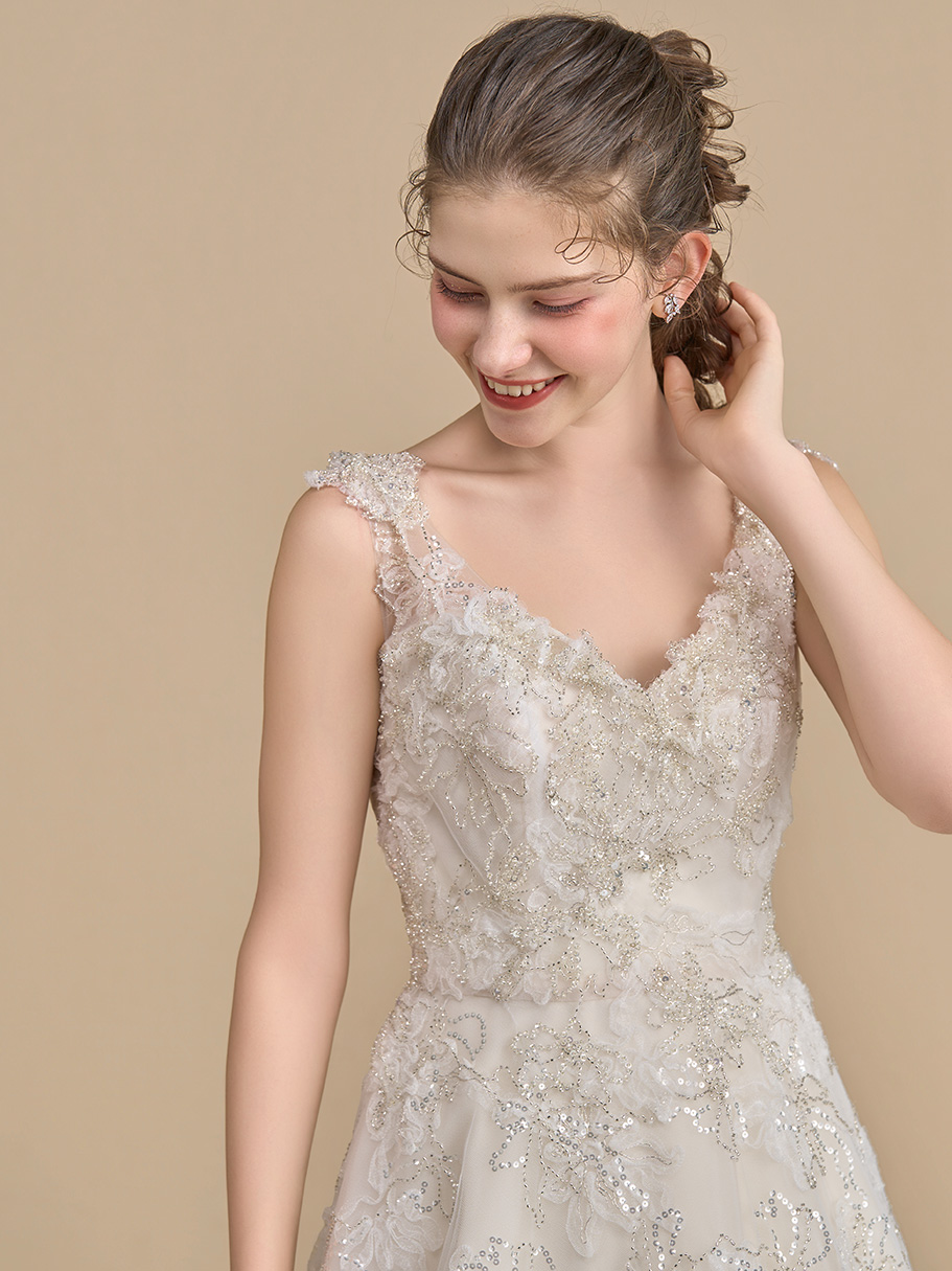 WEDDING DRESS(ウェディングドレス)Ref.3654