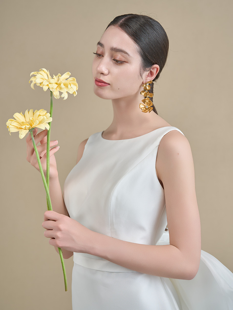 WEDDING DRESS(ウェディングドレス)Ref.3737