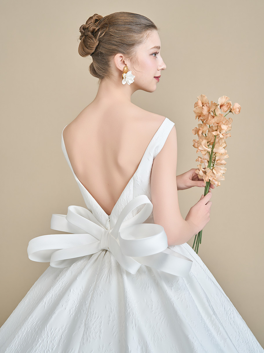 WEDDING DRESS(ウェディングドレス)Ref.3739