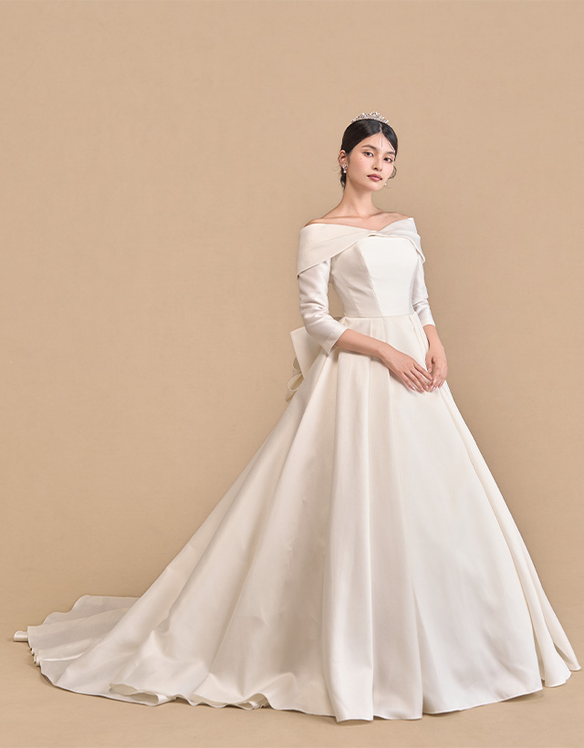 WEDDING DRESS（ウエディングドレス） Ref.3582