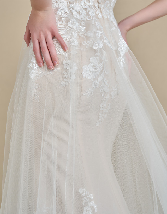 WEDDING DRESS（ウエディングドレス） Ref.3666