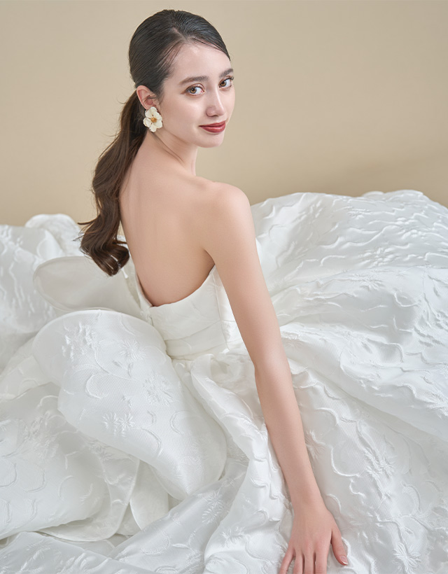 WEDDING DRESS（ウエディングドレス） Ref.3738