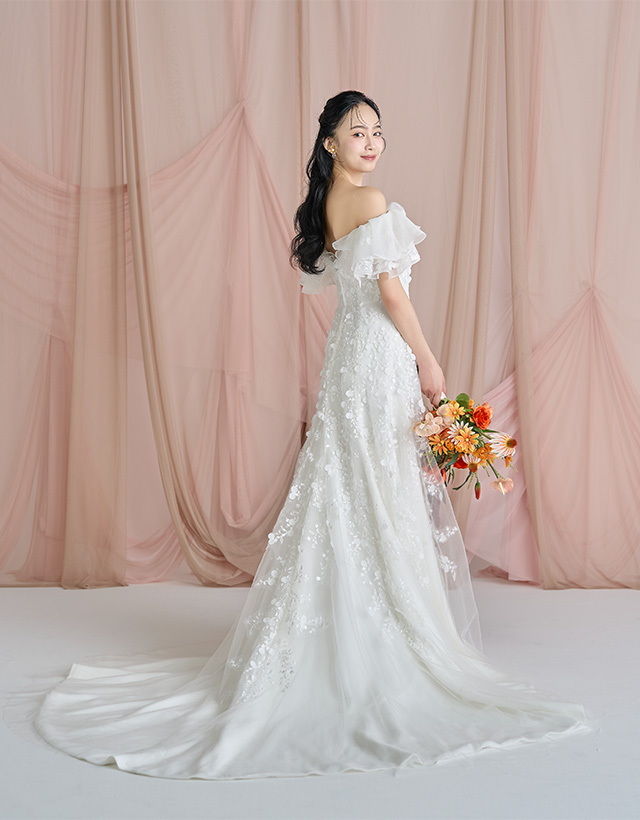 WEDDING DRESS（ウエディングドレス） Lydia - リディア -
