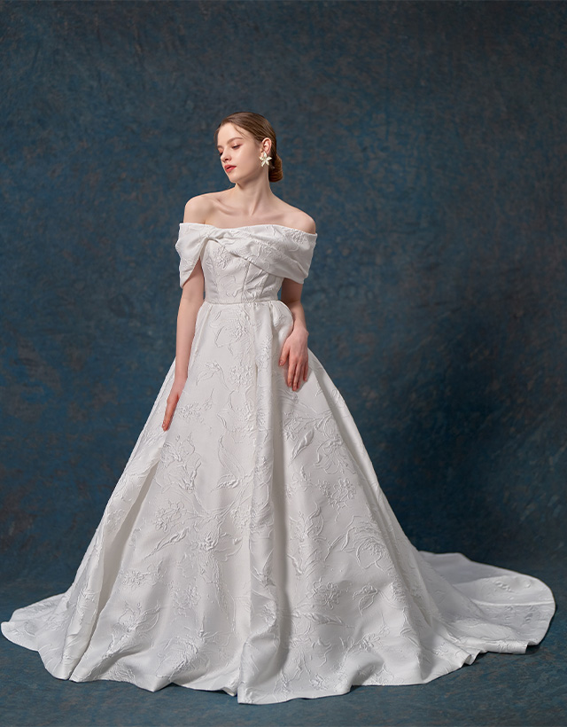 WEDDING DRESS（ウエディングドレス） Sacro - サクロ -