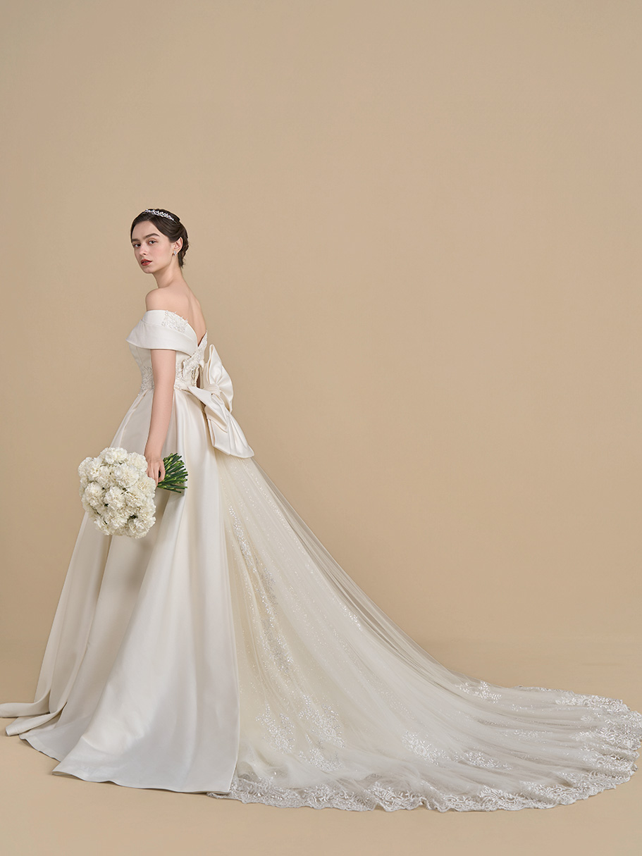 WEDDING DRESS(ウェディングドレス)Bonito - ボニート -