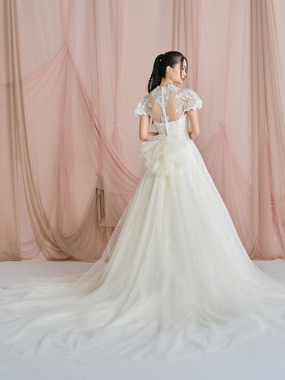 WEDDING DRESS(ウェディングドレス)Clara - クララ -