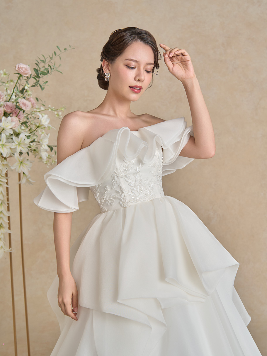 WEDDING DRESS(ウェディングドレス)Culus - キュラス -