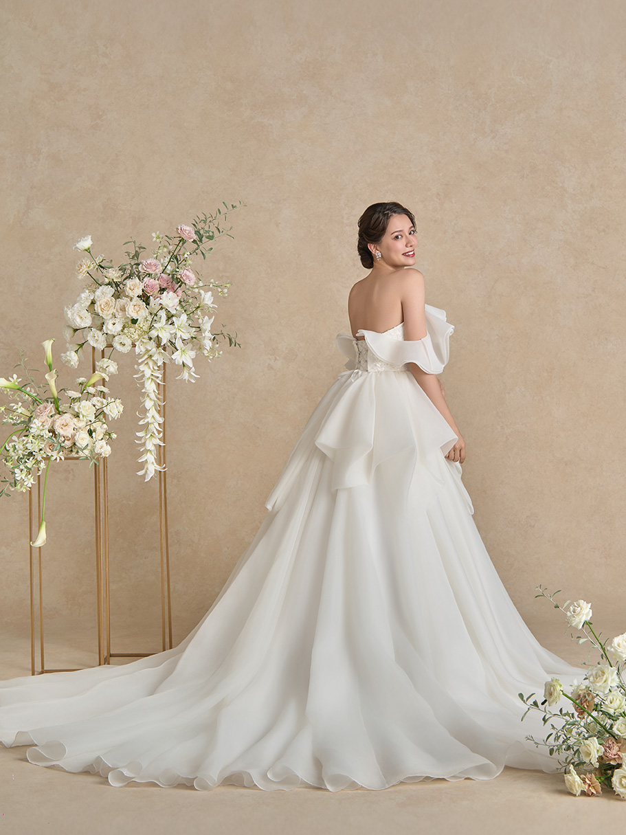 WEDDING DRESS(ウェディングドレス)Culus - キュラス -