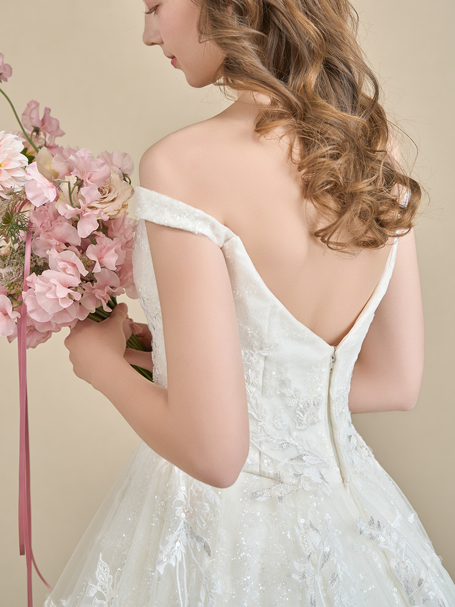 WEDDING DRESS(ウェディングドレス)Elin - エリン -