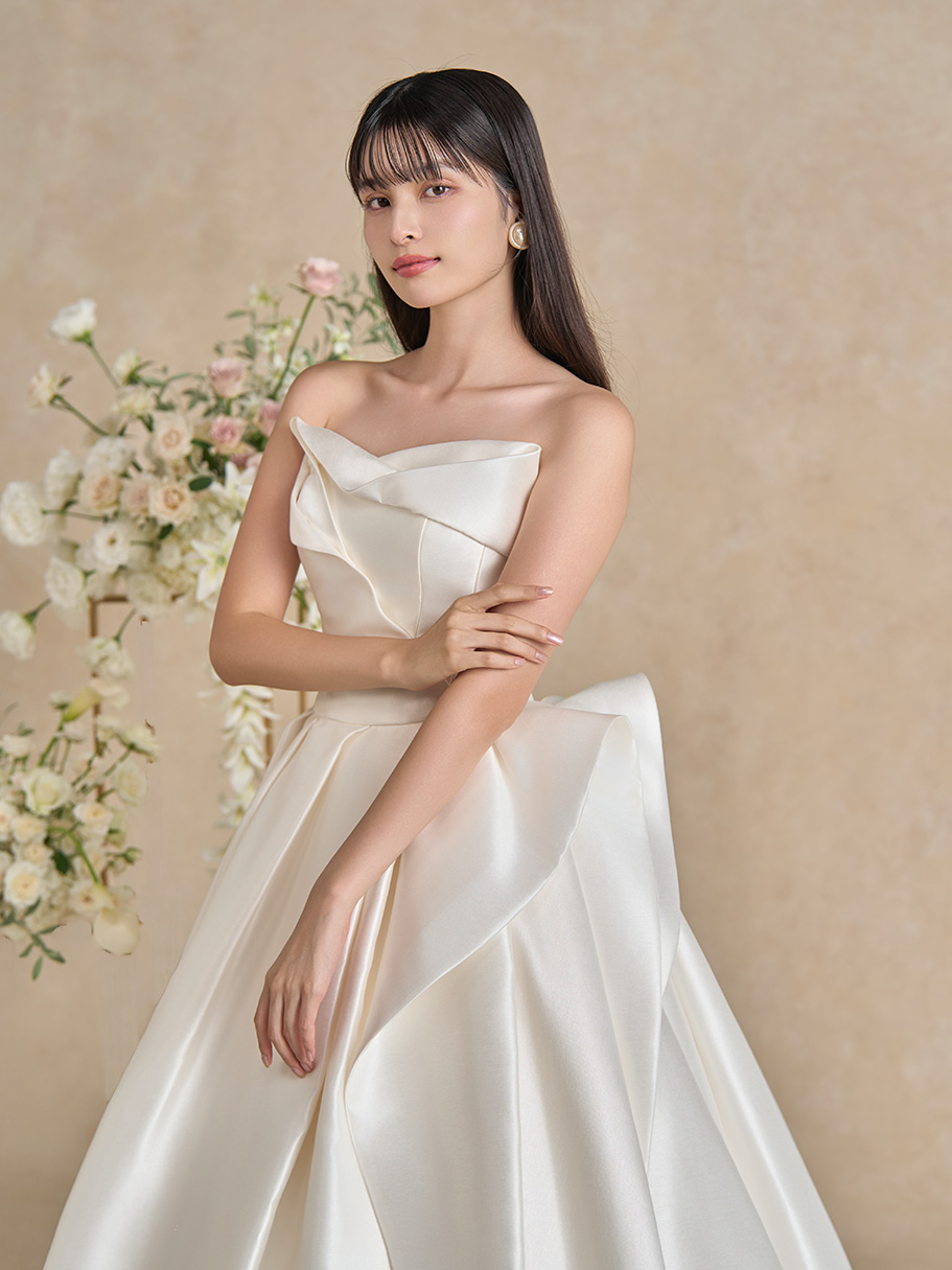 WEDDING DRESS(ウェディングドレス)Fala - ファラ -