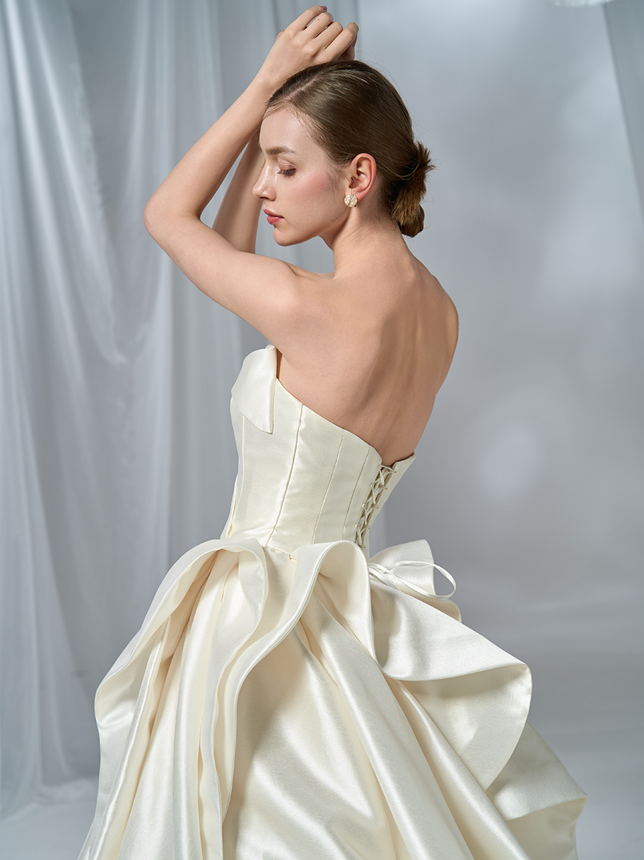 WEDDING DRESS(ウェディングドレス)Fala - ファラ -