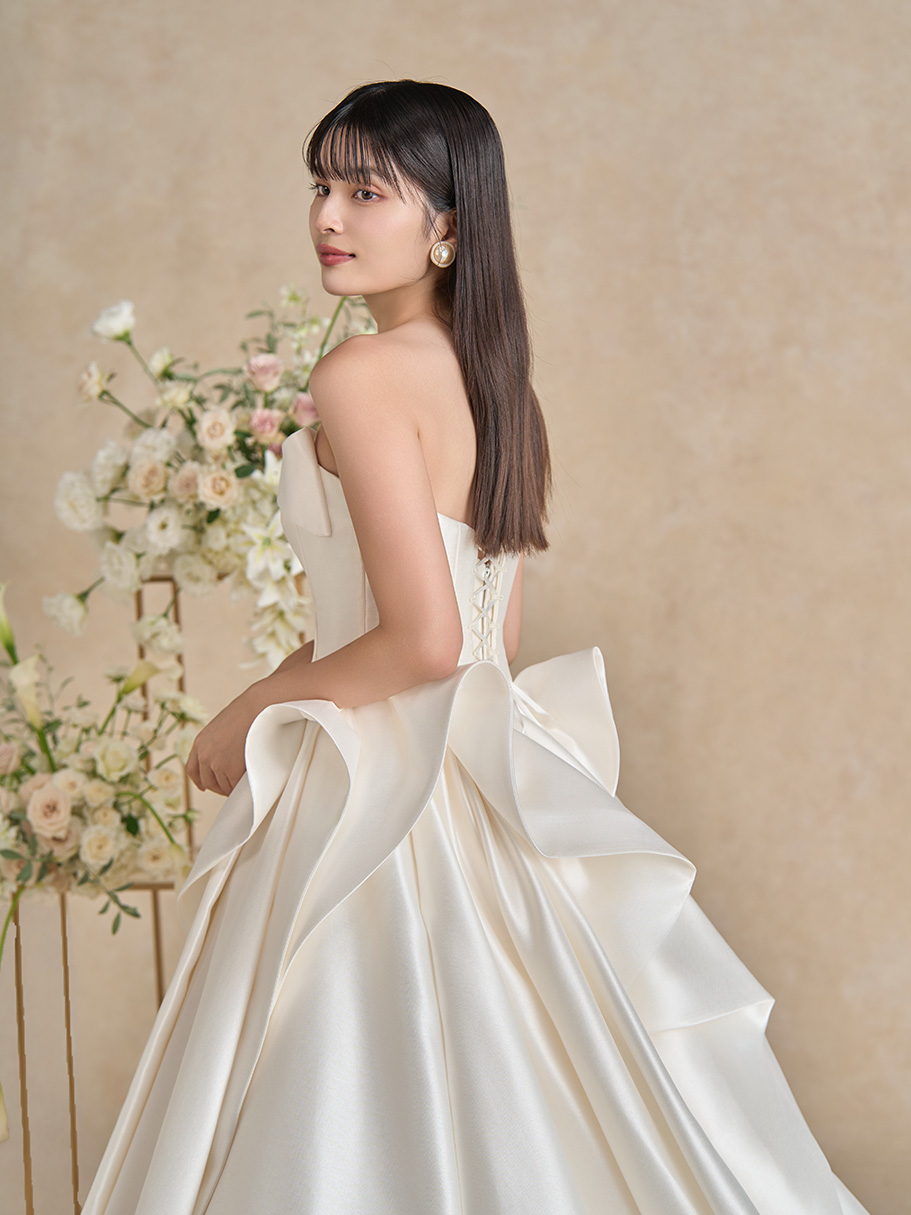 WEDDING DRESS(ウェディングドレス)Fala - ファラ -