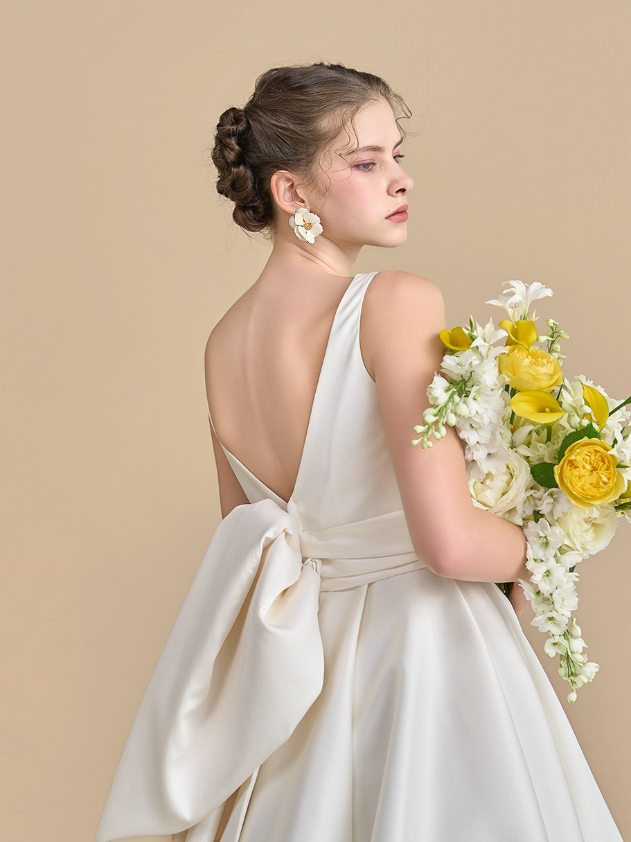 WEDDING DRESS(ウェディングドレス)Ideal - イデアル -