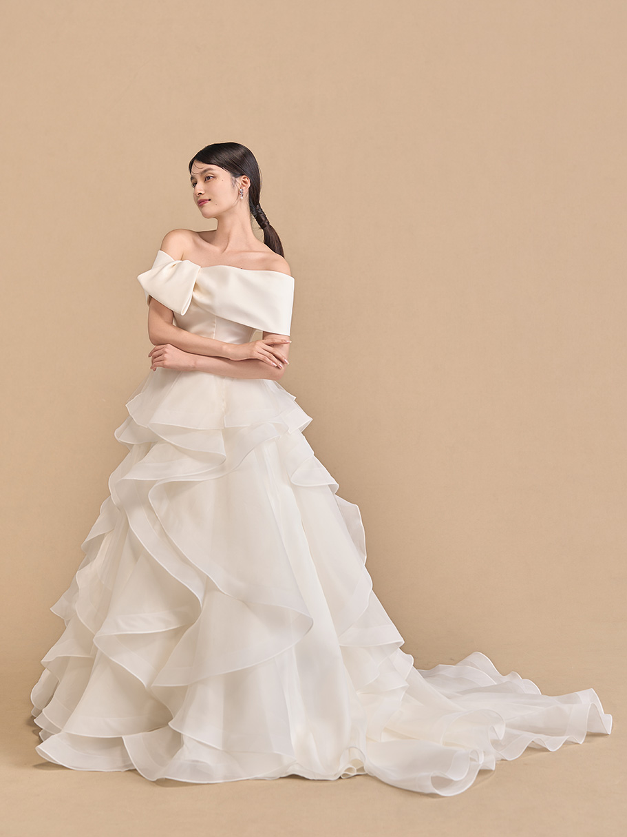 WEDDING DRESS(ウェディングドレス)Jenna - ジェンナ -