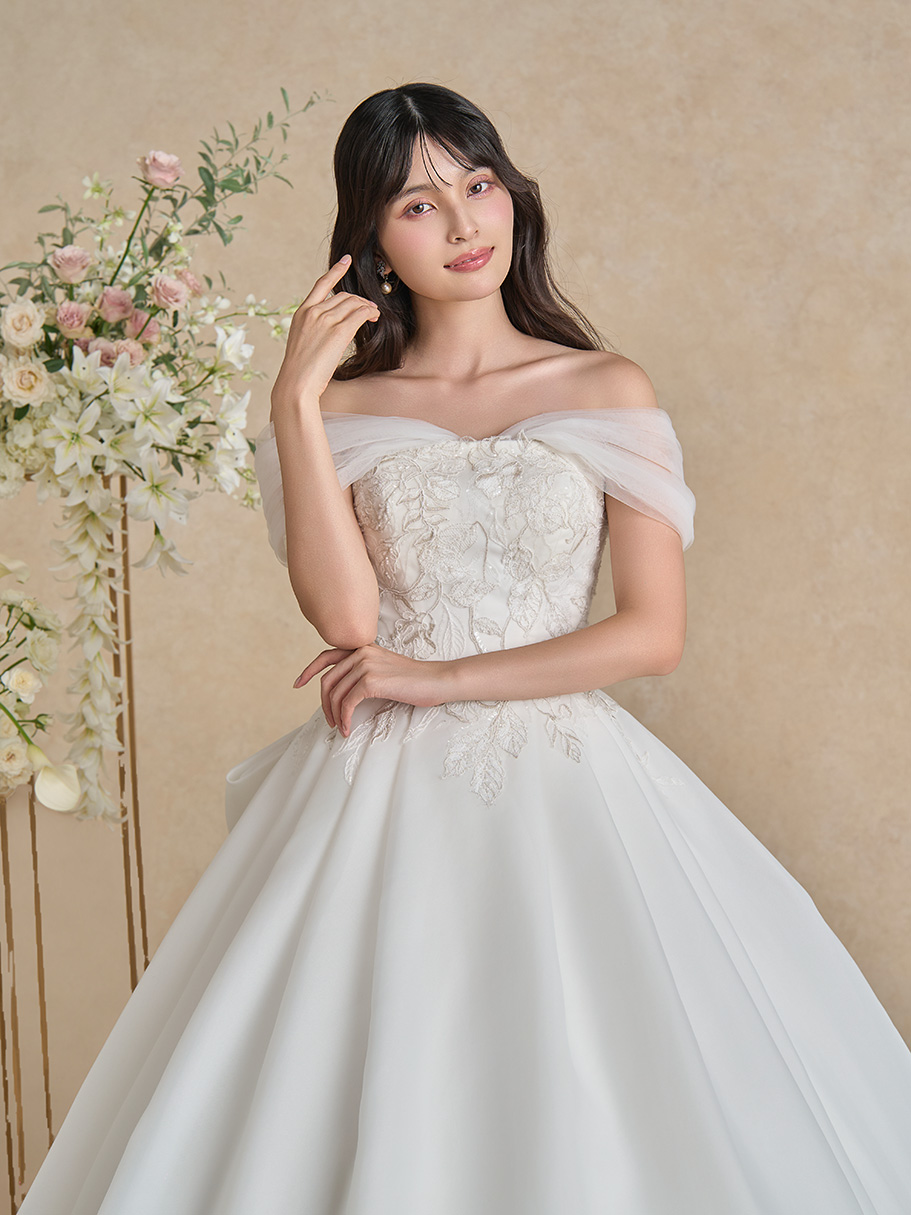 WEDDING DRESS(ウェディングドレス)Jessie - ジェシー -