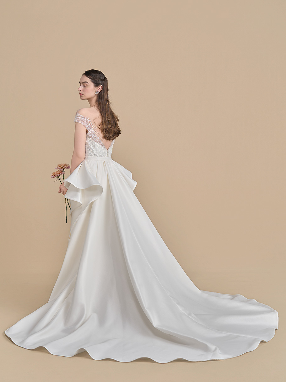 WEDDING DRESS(ウェディングドレス)Luce - ルーチェ -