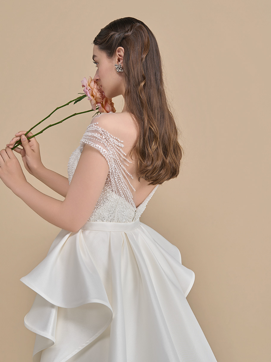 WEDDING DRESS(ウェディングドレス)Luce - ルーチェ -