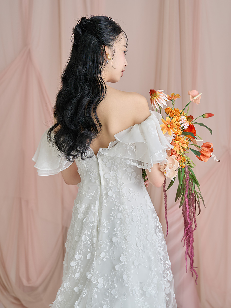 WEDDING DRESS(ウェディングドレス)Lydia - リディア -