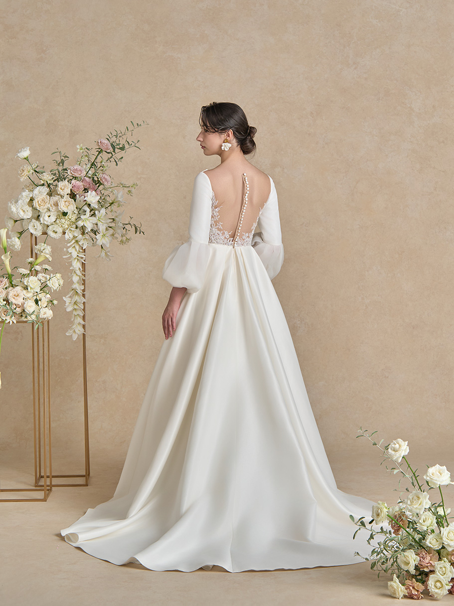 WEDDING DRESS(ウェディングドレス)Mircha - ミーシャ -