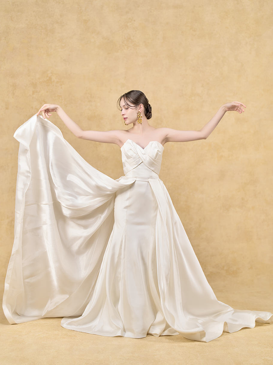 WEDDING DRESS(ウェディングドレス)Nina - ニナ -