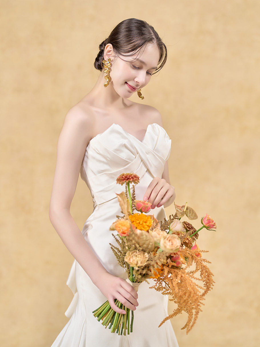 WEDDING DRESS(ウェディングドレス)Nina - ニナ -