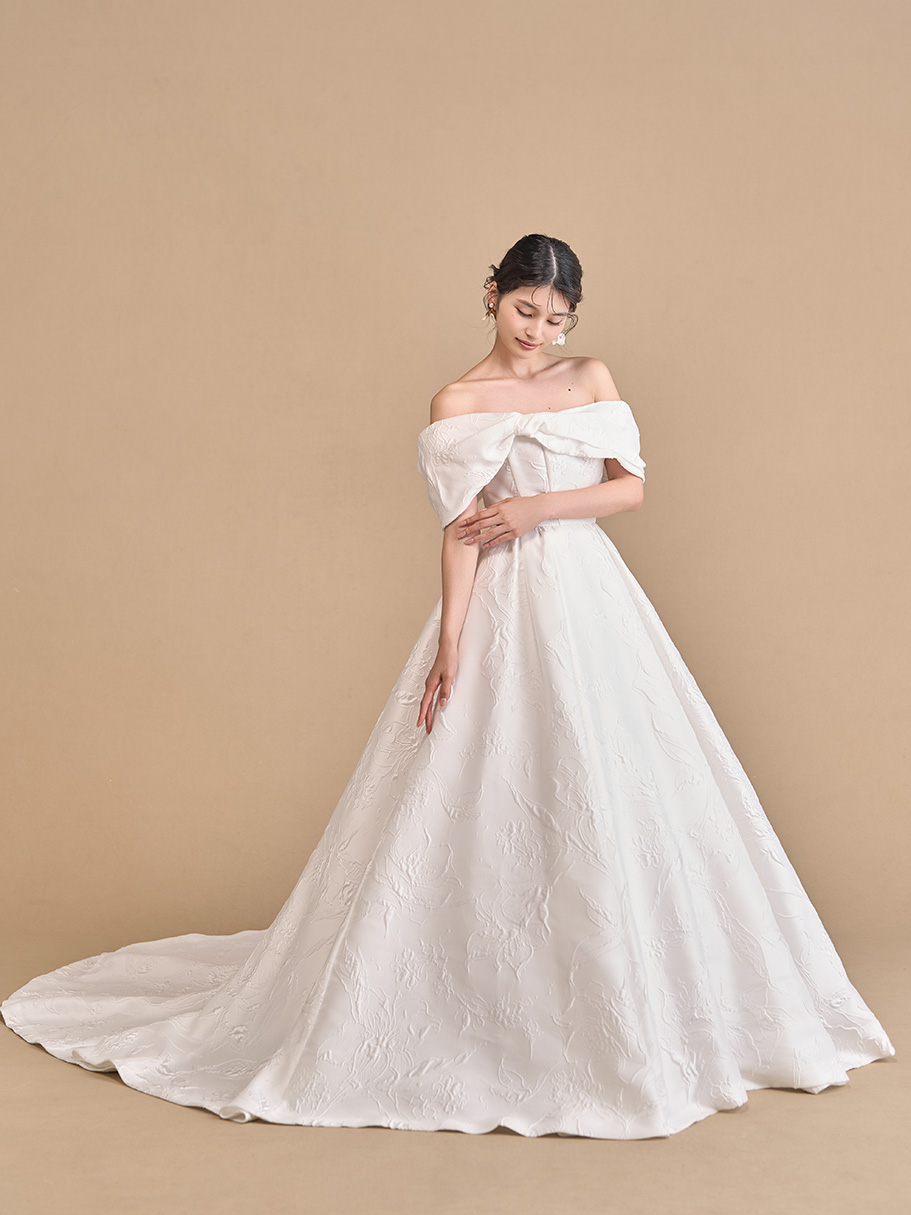WEDDING DRESS(ウェディングドレス)Sacro - サクロ -